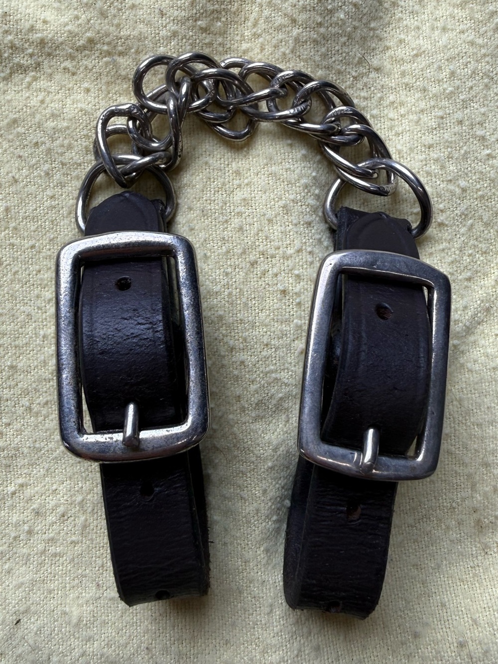 Leather curb chain